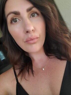 Meet your Posher, Elyse